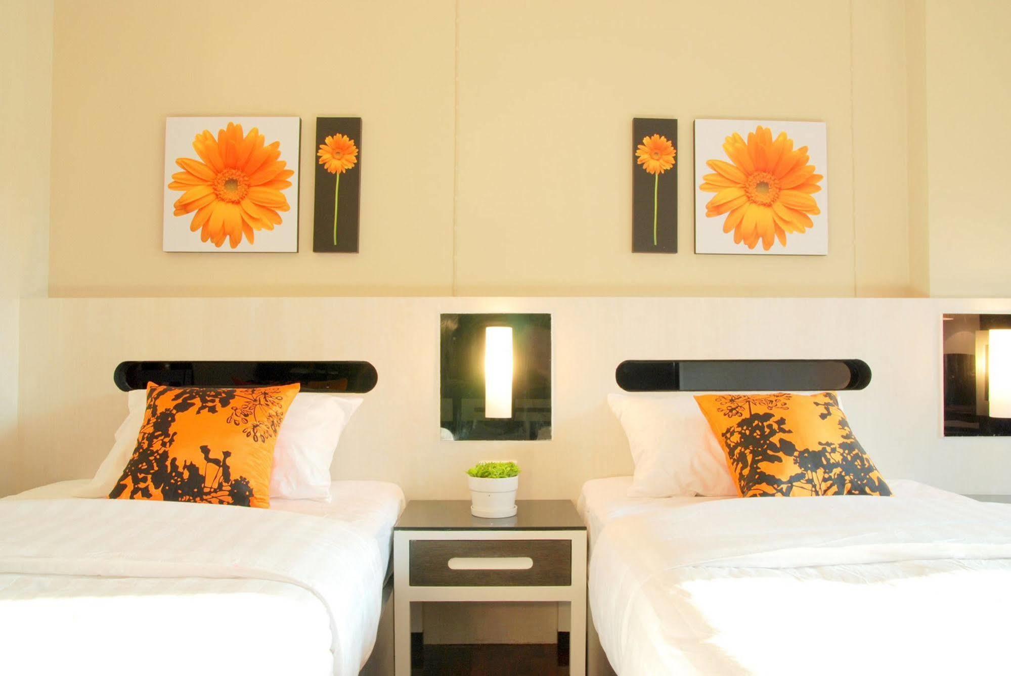 The Inn Saladaeng Bangkok Extérieur photo